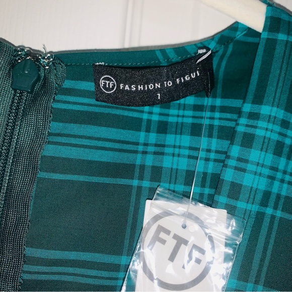 Fashion to Figure Teal Plaid Long Sleeve Dress Size 1 1X - Picture 6 of 8